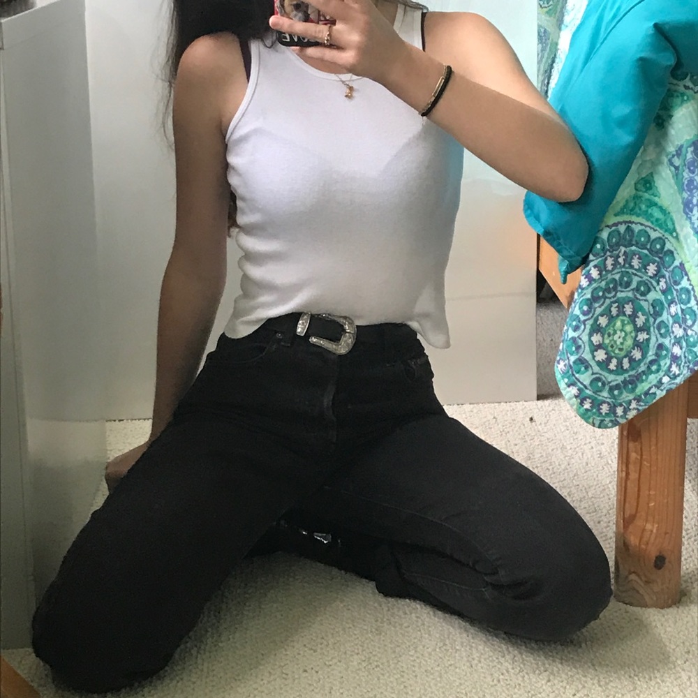 Basic White tank
